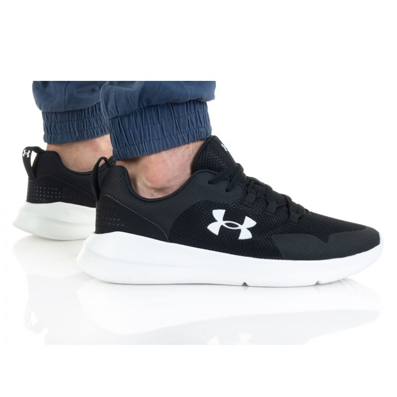 Under Armour Essential M 3022954-001 nero