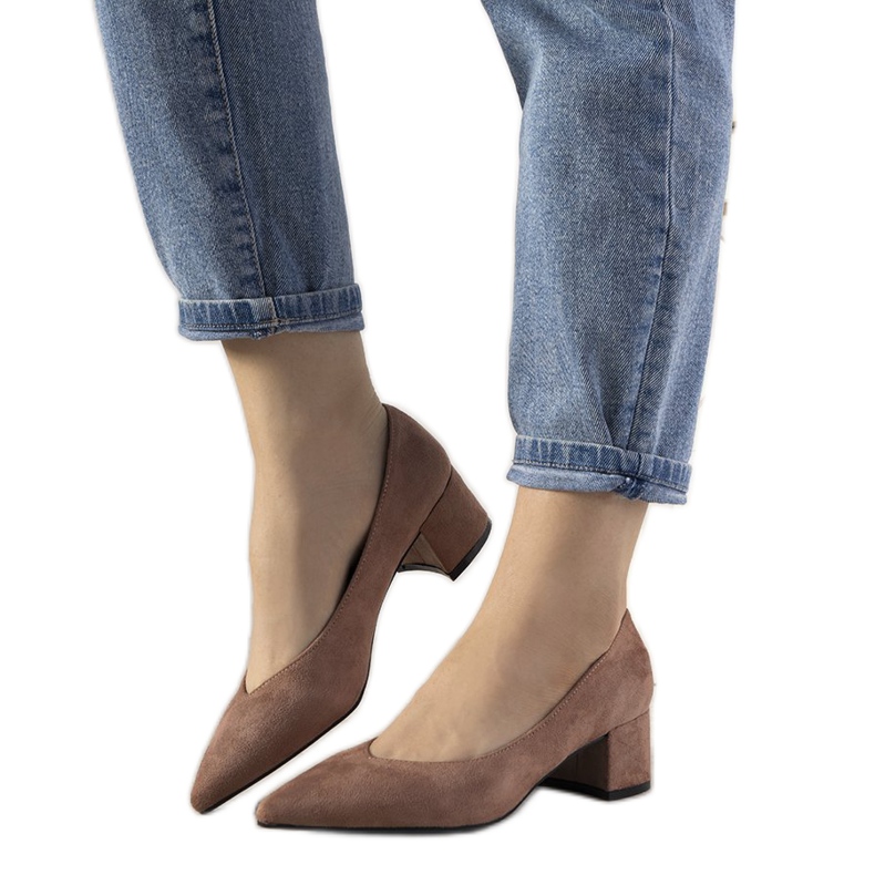 Pumps rosa sul post di Flore