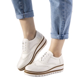 Scarpe slip-on argento con borchie GF-FD9 bianca