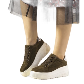 Sneakers sportive verdi con tacco alto di Rapter verde