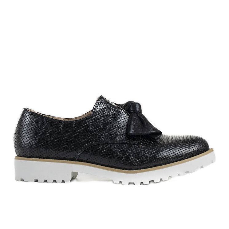 Scarpe brogue nere con fiocco di Hendi nero