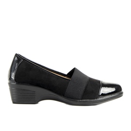 Scarpe nere sulla zeppa Bellissima nero
