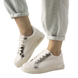 Sneakers bianche opache con suola Shift bianca bianco