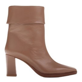 Marco Shoes Eleganti stivali Loren con collo fasciato beige