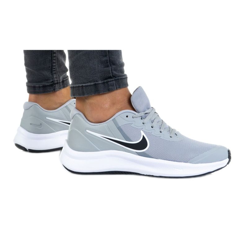 Nike Star Runner 3 (GS) W DA2776-005 scarpe grigio