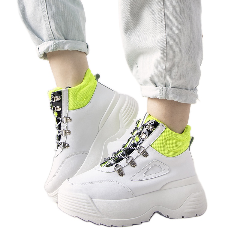Sneakers bianche su suola alta Eloquence bianca