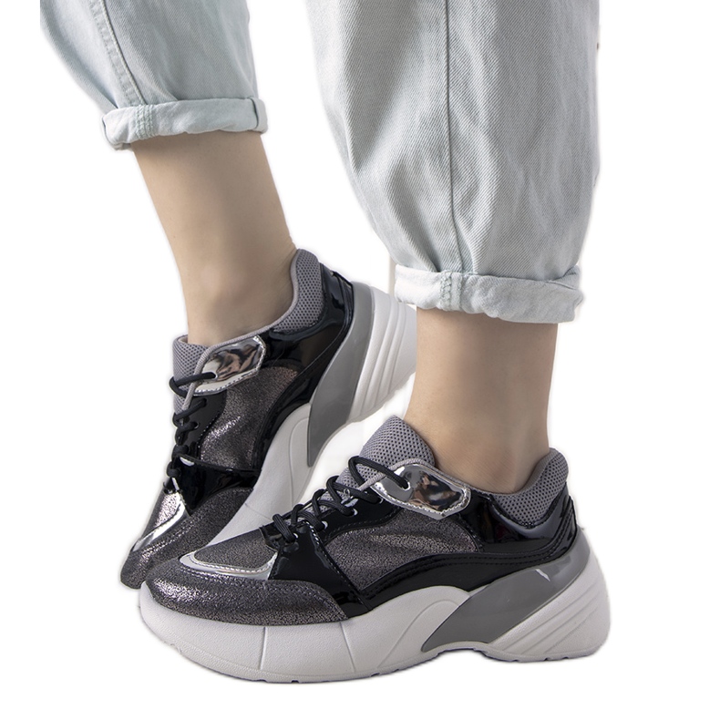 Sneakers nere con suola alta nero