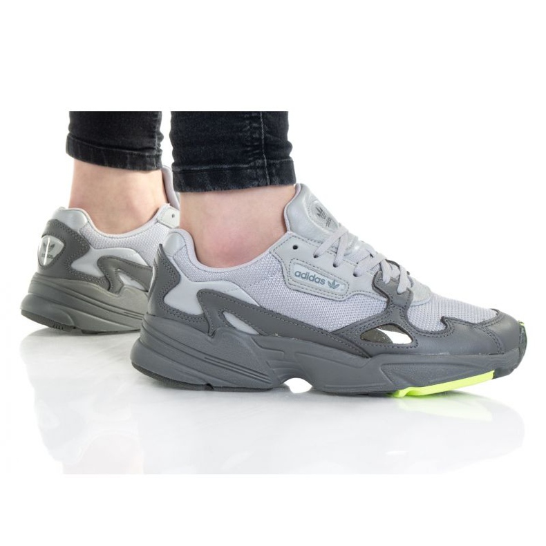 Scarpe Adidas Falcon WW EE5115 nero