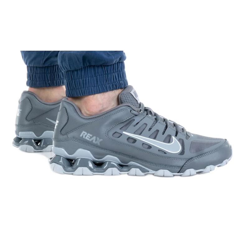 Scarpa Nike Reax 9 Tr Mesh M 621716-010 grigio