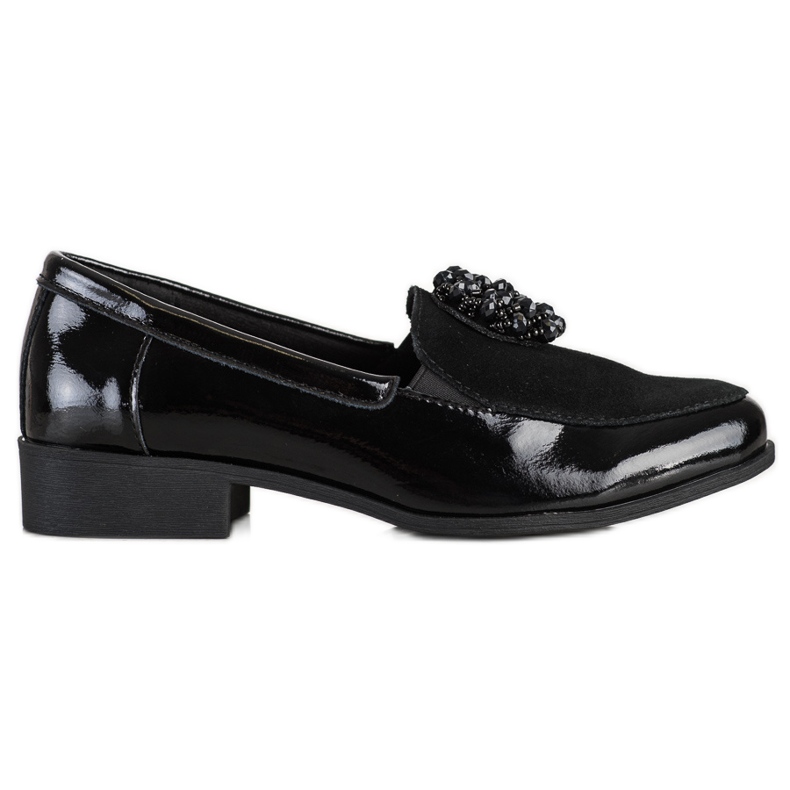 Filippo Scarpe in pelle con un ornamento nero