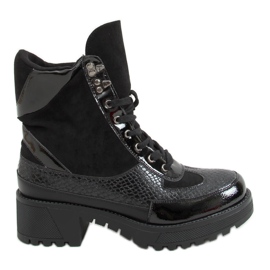 Stivali su una suola spessa KL-757 Black nero