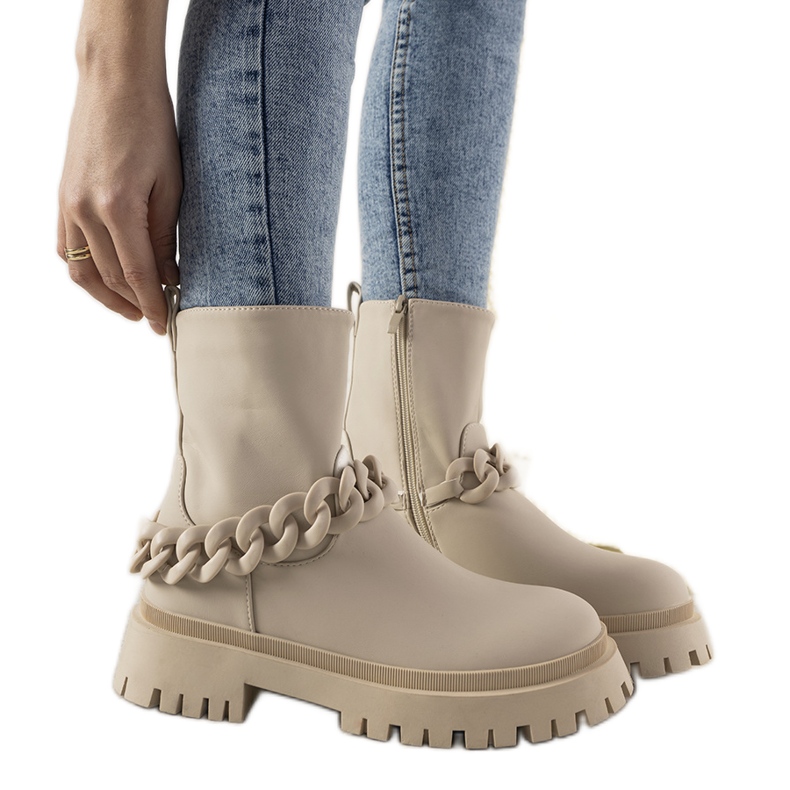 Stivali crema con Chain Inspiration beige