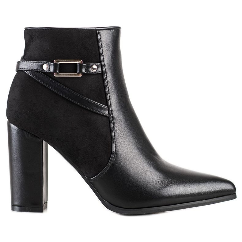 Ideal Shoes Eleganti stivali neri in Spitz nero