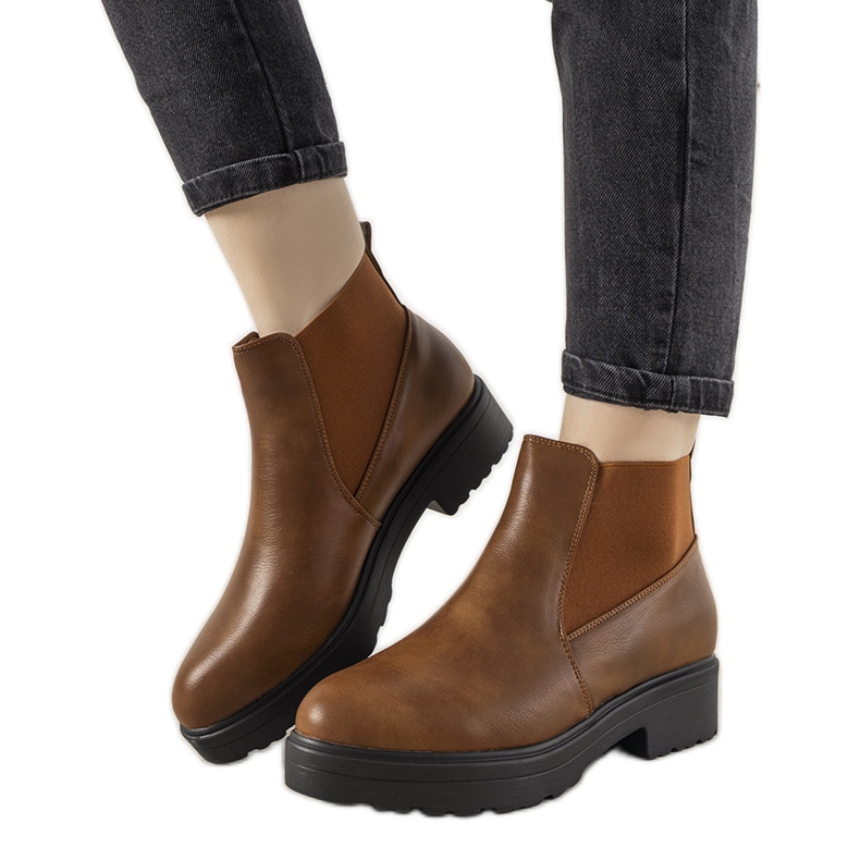 Classici stivali marroni con elastico Santacruz marrone