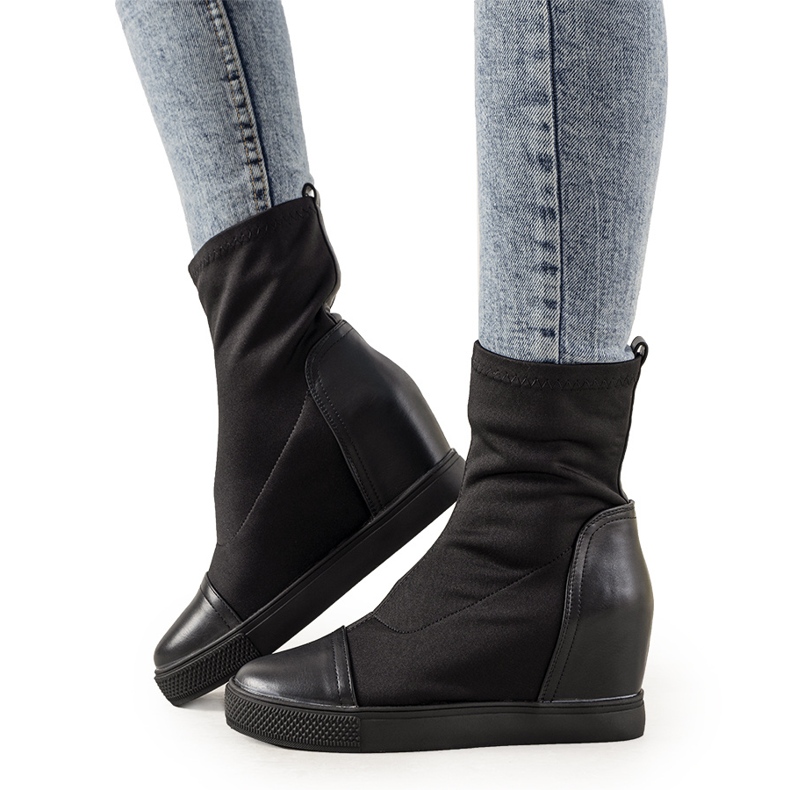Sneakers nere con zeppa elasticizzata Partida nero