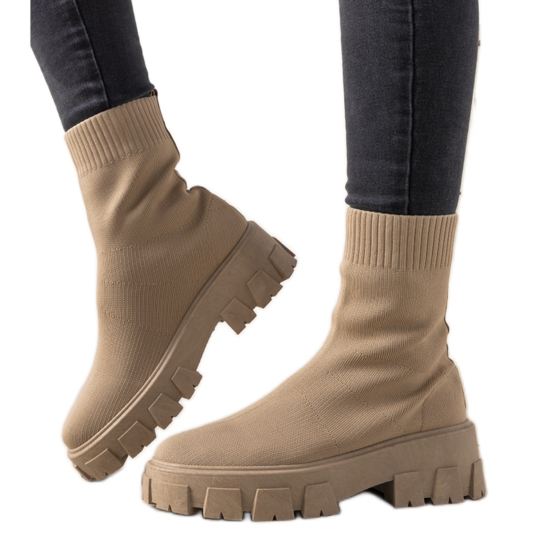 Stivali beige con suola spessa Randy