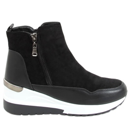 Nero NB511 Stivali neri su suola sportiva