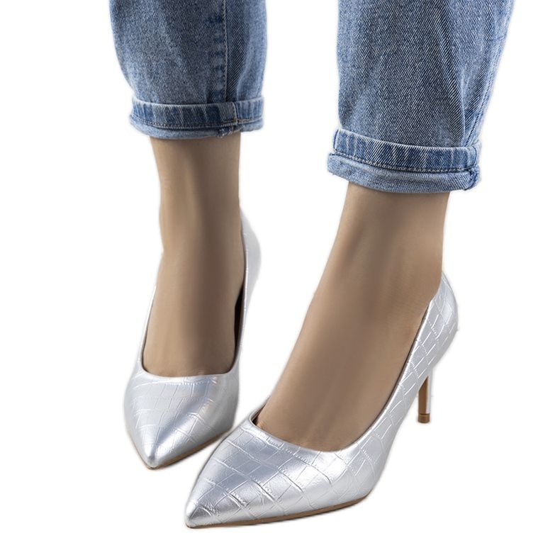 Décolleté argento su tacco stiletto Byatt d'argento