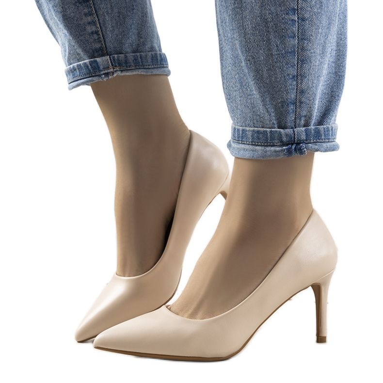 Décolleté classiche beige sul tacco a spillo Isla