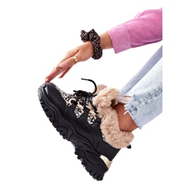 Scarpe sportive isolate da donna Black Heart Beats nero