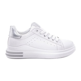 Le sneakers bianche con suola piatta di Nikki bianco argento
