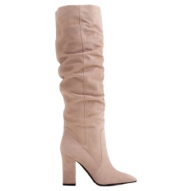 Marco Shoes Stivali beige alti e plissettati realizzati in pelle scamosciata naturale