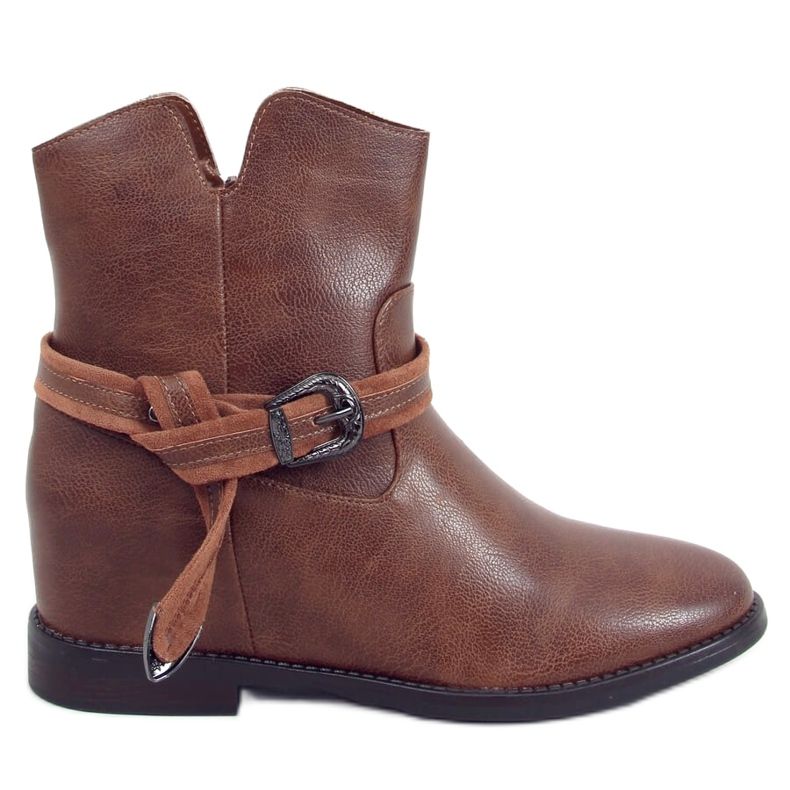 Stivali su un cammello con zeppa nascosta HQ239 Camel marrone