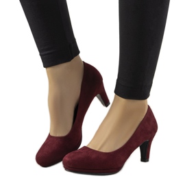 Décolleté bordeaux su stiletto Eiffel rosso