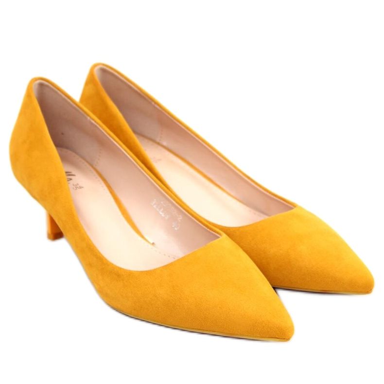 Décolleté con tacco basso di Ann Yellow giallo