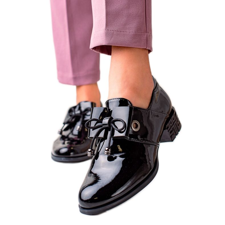 Eleganti scarpe nere di Sergio Leone nero