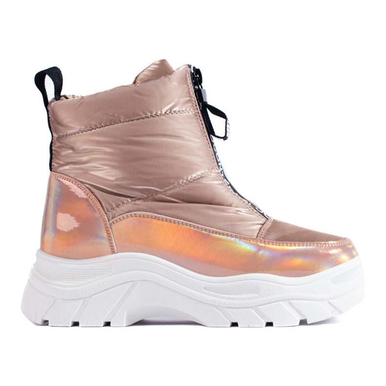 Doposci sulla piattaforma VINCEZA d'oro