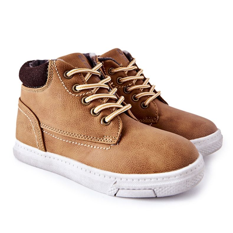 Scarpe sportive isolate per bambini Big Star BB374131BS Camel marrone