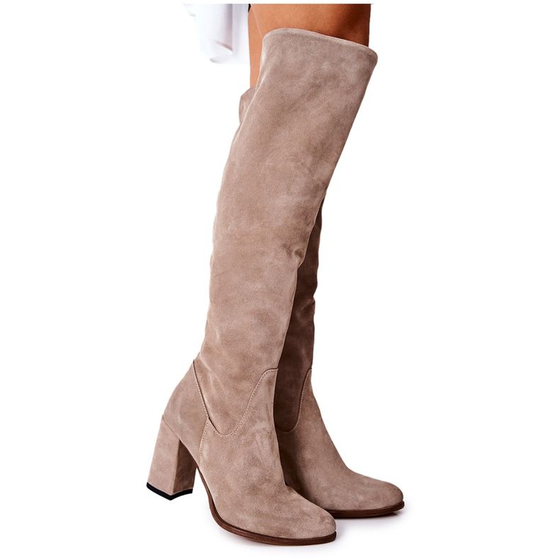 Stivali Shernan in camoscio cappuccino beige