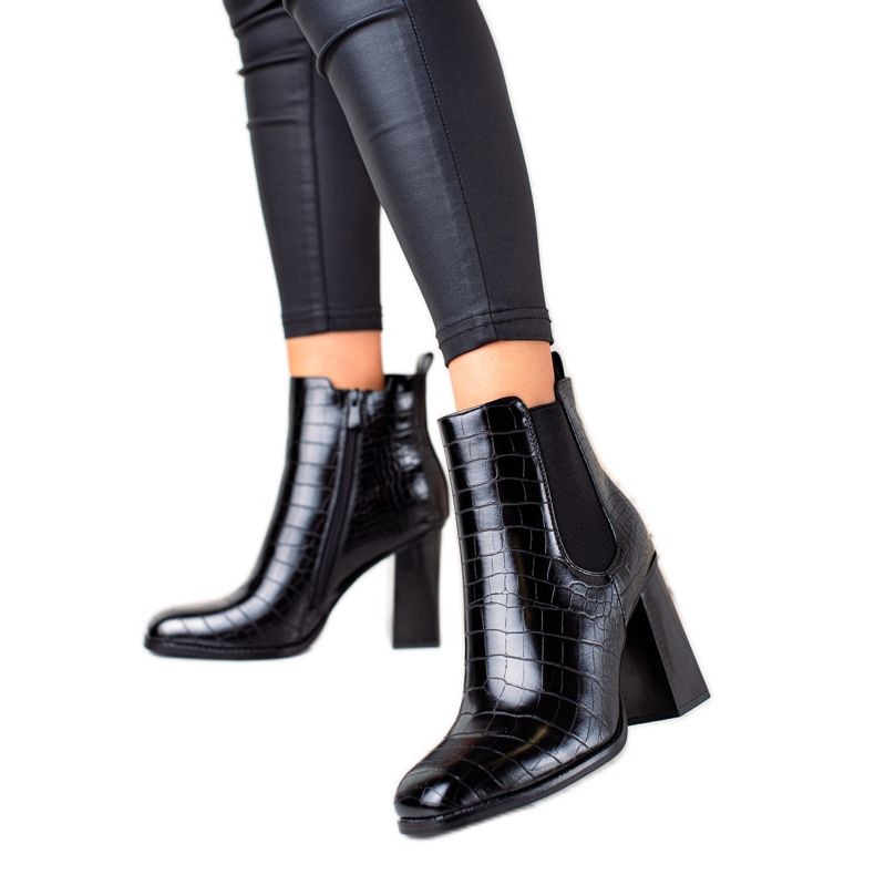 Bestelle Stivali classici con tacco alto nero