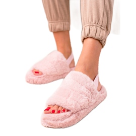 TRENDI Pantofole rosa su una gomma