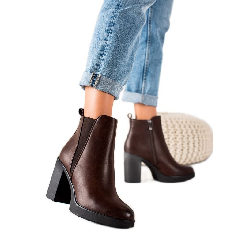 Super Mode Stivali marroni caldi marrone