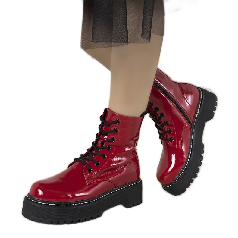 Stivali rossi Gladu in vernice rosso