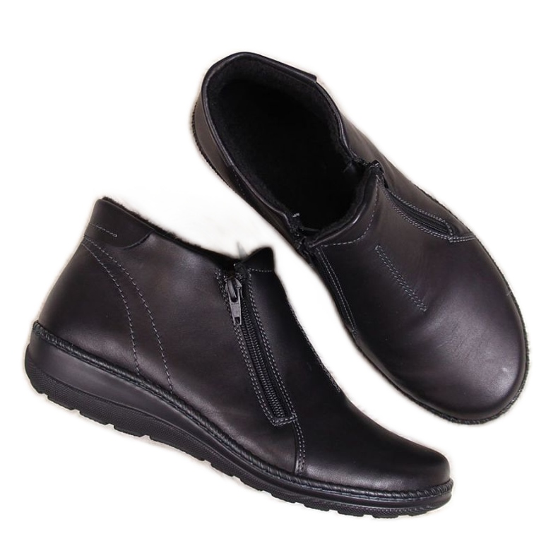 Comodi stivali in pelle Helios W 642 nero