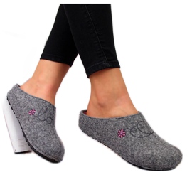 Pantofole con ricamo Panto Fino W INT1632 grigio