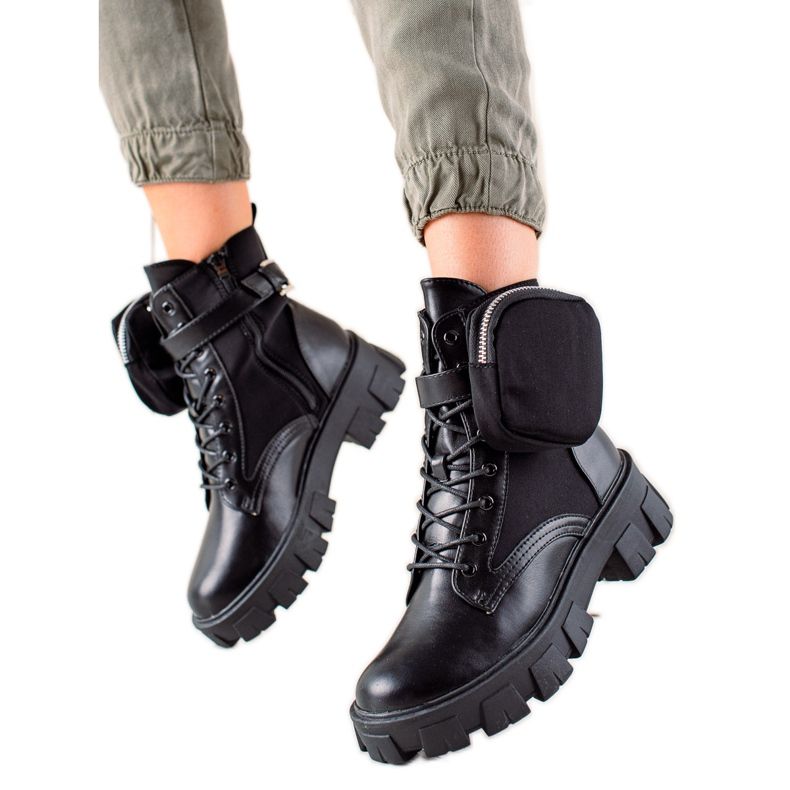 Best Shoes Operai con una tasca in pelle scamosciata nero