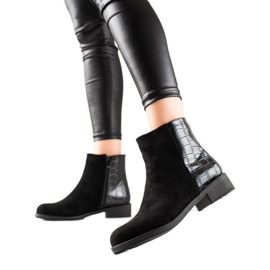 TRENDI Stivaletti in camoscio nero