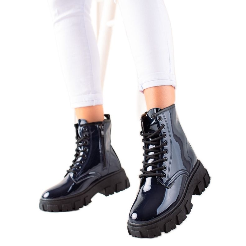 Sergio Todzi Trapper blu navy sulla piattaforma