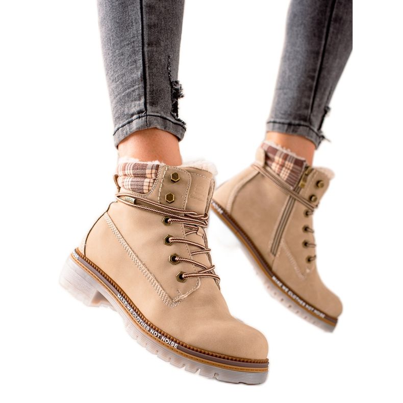 Goodin Trapper isolati in ecopelle beige