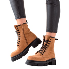 Super Me Trapper in camoscio marrone beige