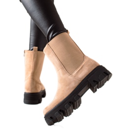 TRENDI Stivali sulla piattaforma beige
