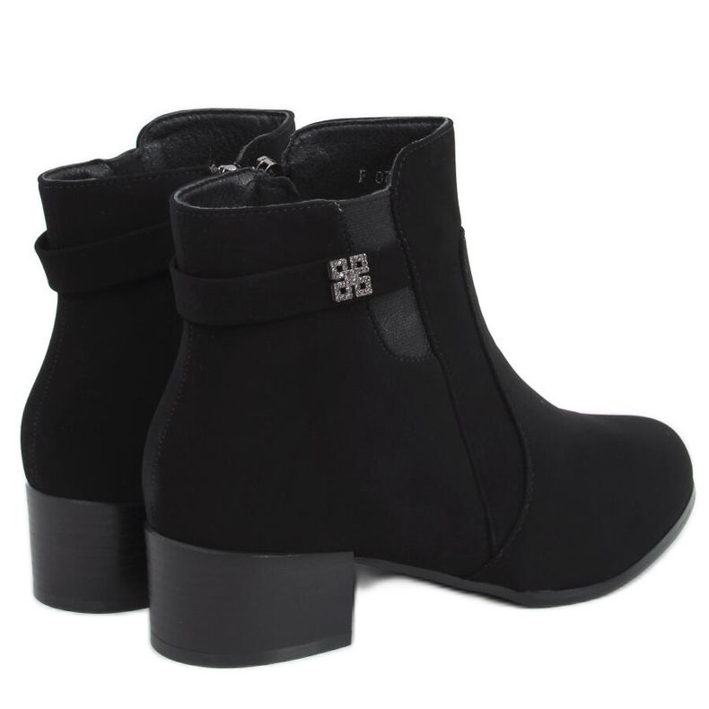 Stivali con tacco basso Radd Black nero
