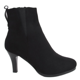 Stivali su uno stiletto Gaja Black nero