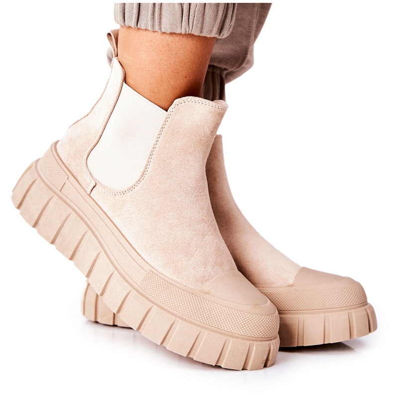 PH1 Stivaletti in pelle scamosciata su una piattaforma Jennily beige