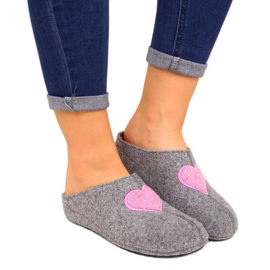 Pantofole con cuore in feltro Panto Fino W INT1634 grigio rosa