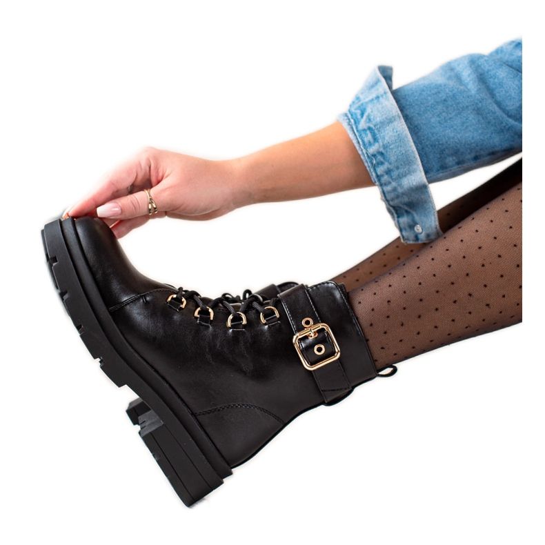 Sixth Sense Trapper alla moda con fibbia nero